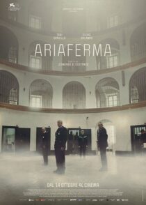 دانلود فیلم The Inner Cage (Ariaferma) 2021399375-1234220474