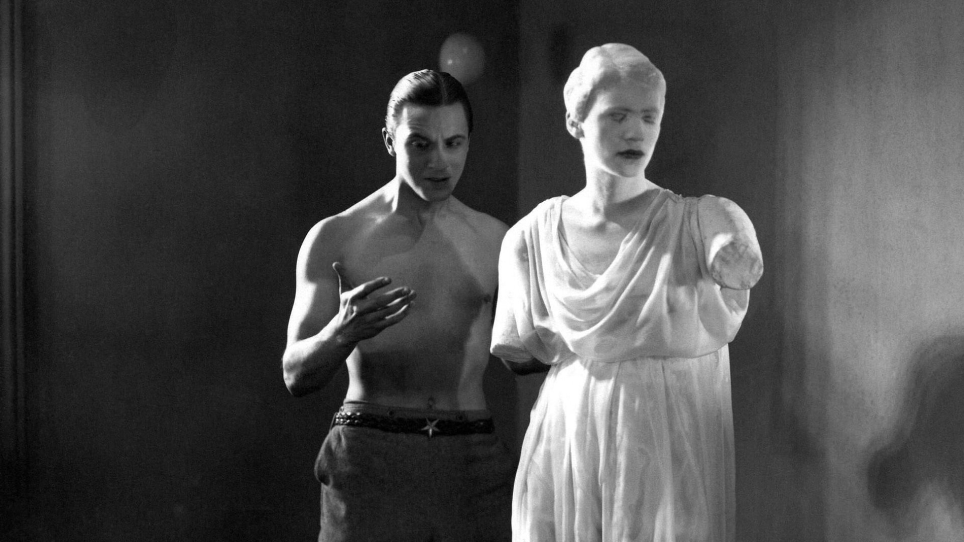 دانلود فیلم The Blood of a Poet 1932